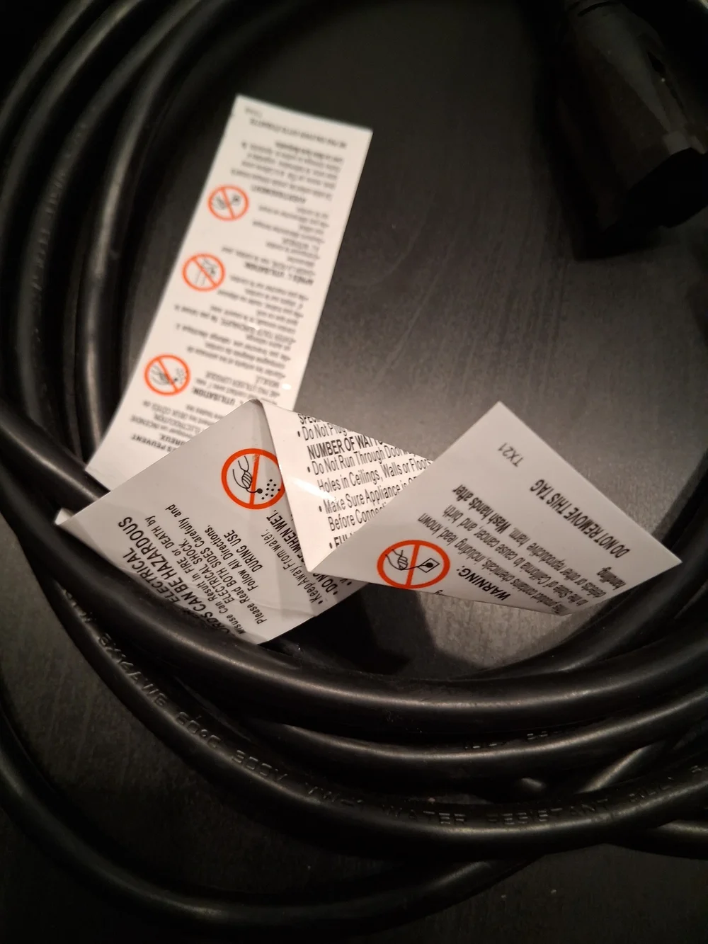 Black Power Extension Cable 125V 1875W 15A Heavy Duty